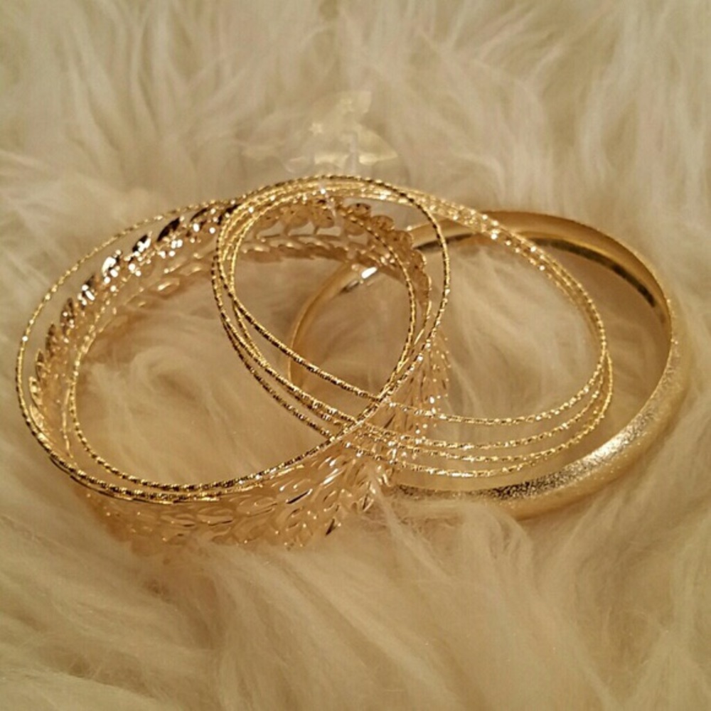⭐️Discount Shipping⭐️Restock Multi Leaf Shape Band